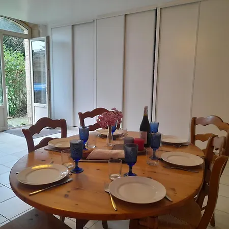 Апартаменты Pause Pres De Pegasus Bridge